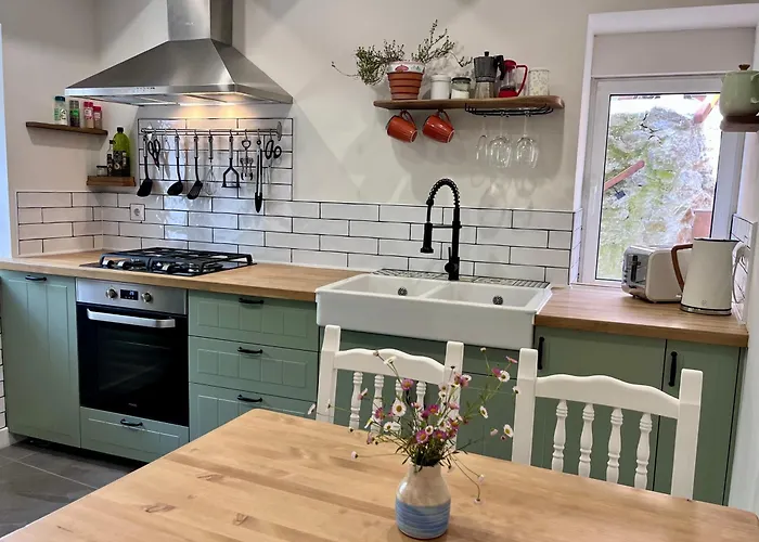 Casa Con Vistas A La Montana, Cerca A La Costa Entre Arriondas Y Ribadesella *