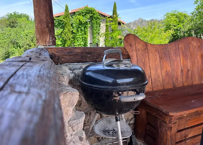 Casa Con Vistas A La Montana, Cerca A La Costa Entre Arriondas Y Ribadesella Cangas de Onis