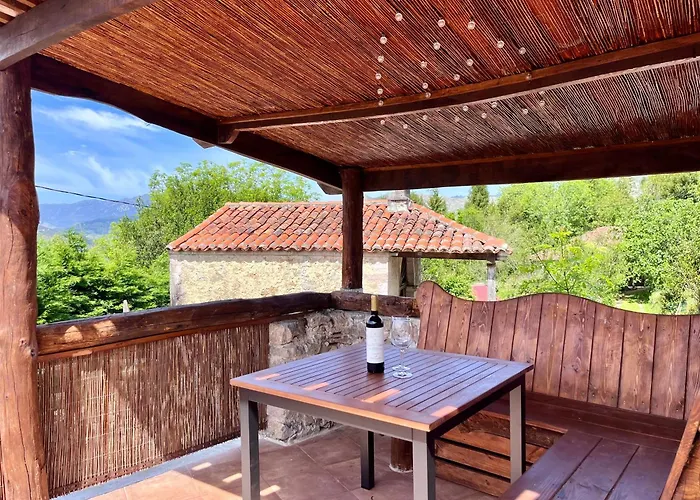 Casa Con Vistas A La Montana, Cerca A La Costa Entre Arriondas Y Ribadesella *